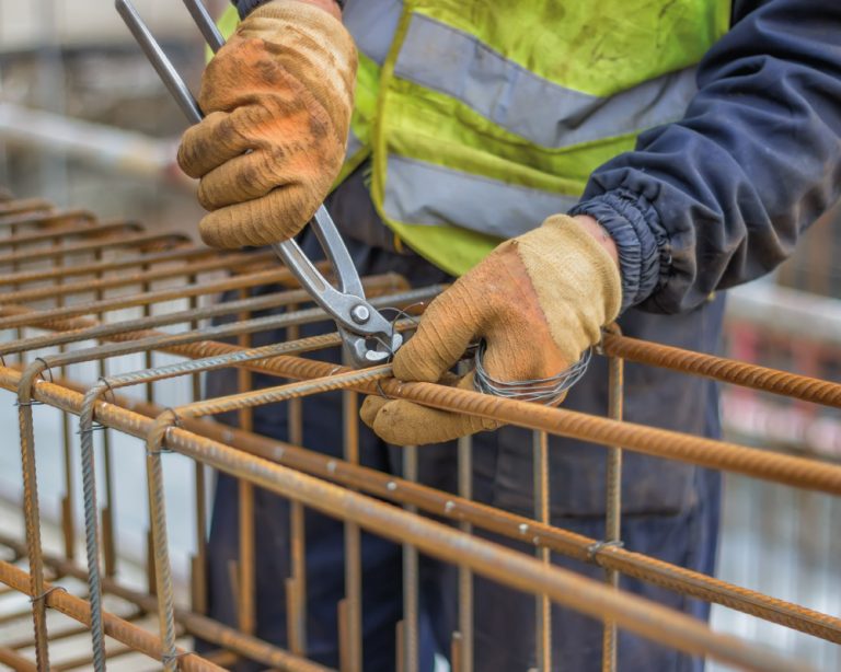 Steel Fixer Jams Manpower Supply